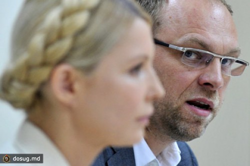 Защитнику Тимошенко пригрозили лишением депутатского мандата