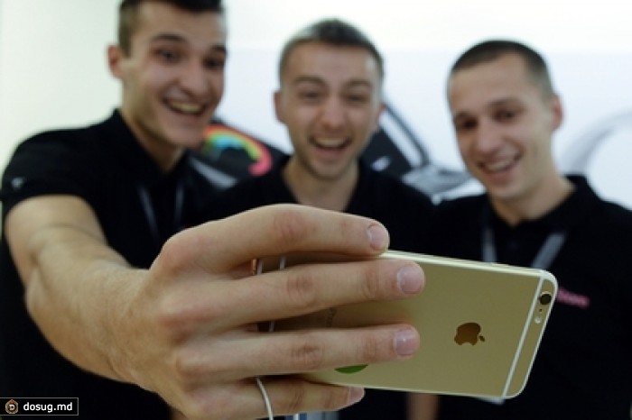 Акции Apple упали на сообщениях о сокращении выпуска шестых iPhone
