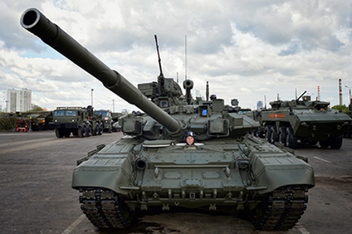 Алжир получил новую партию танков Т-90