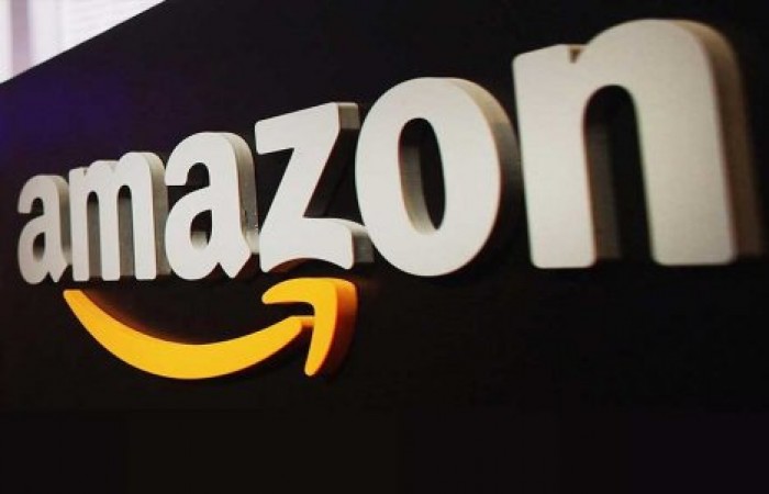 Amazon получил патент на использование парашютов при доставке