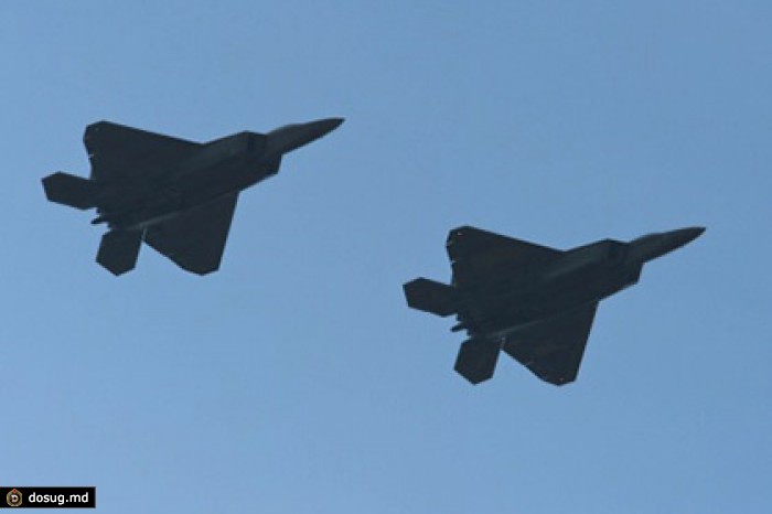 Американские истребители F-22 прибыли в Польшу