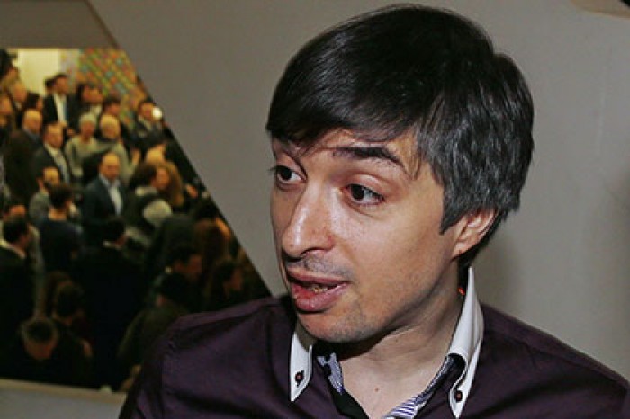 Аскеров вступился за участницу «Что? Где? Когда» в БДСМ-кляпе