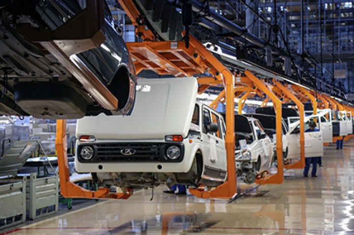 «АвтоВАЗ» перешел на неполную рабочую неделю