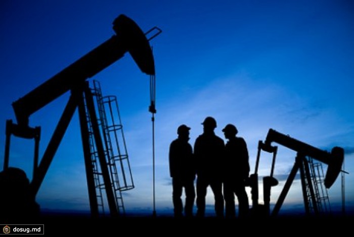 Bloomberg: Нефтедоллары из бюджета РФ испаряются