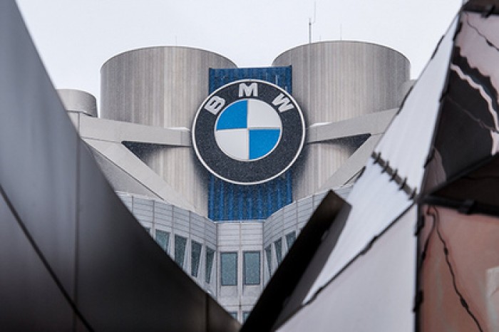BMW понесет убытки из-за двух пьяных поляков под амфетамином