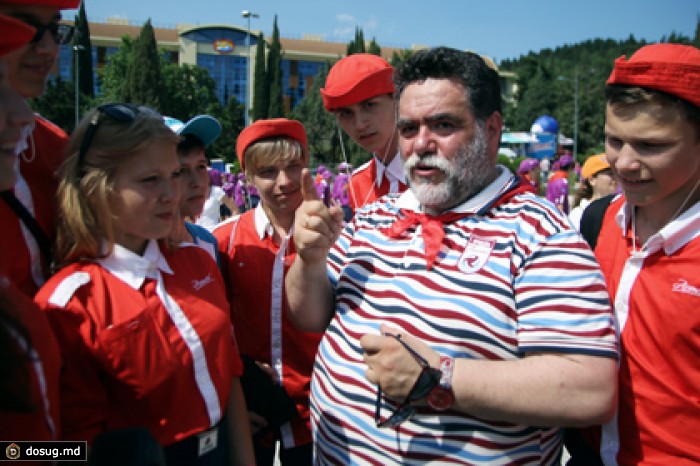 Bosco назначили единственным поставщиком одежды для «Артека»
