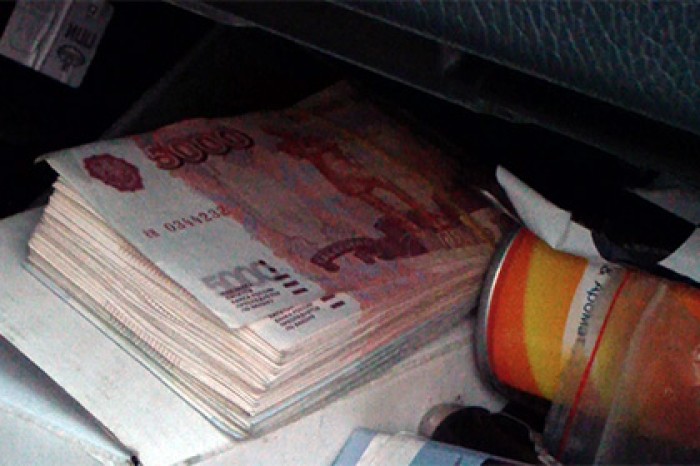 Бывшего вице-премьера Крыма заподозрили во взятке на 27 миллионов