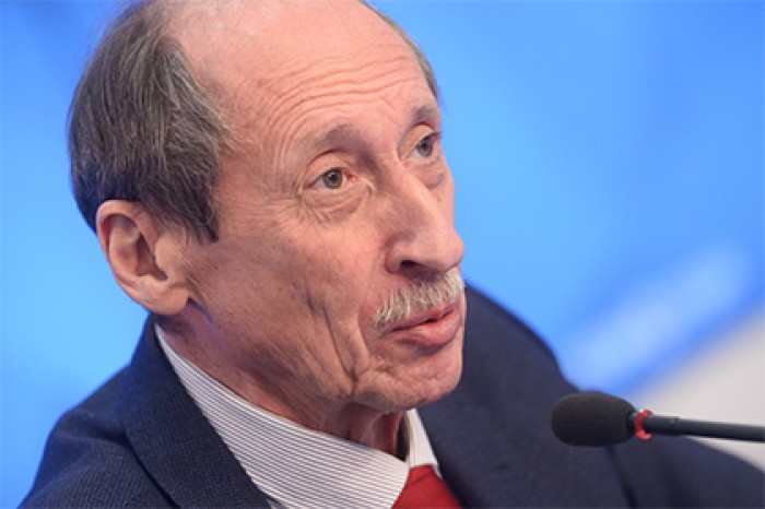 Бывший глава ВФЛА назвал унизительным выступление россиян под нейтральным флагом