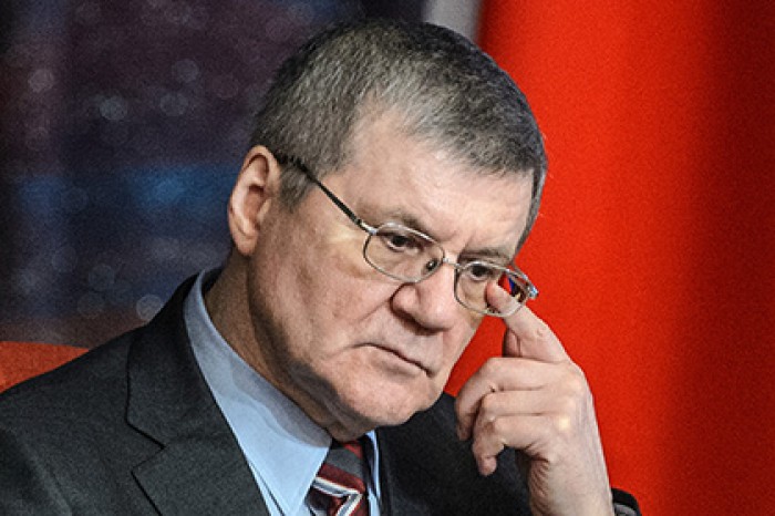 Чайка запретил СКР трогать подозреваемого в рейдерстве депутата Госдумы