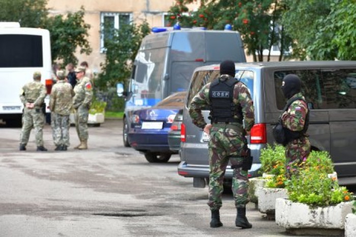 Cпецоперация по задержанию боевиков в Петербурге