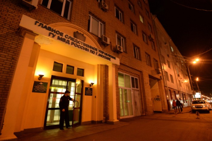 Дело об избиении бывшим чиновником девушки на Арбате вернули в полицию