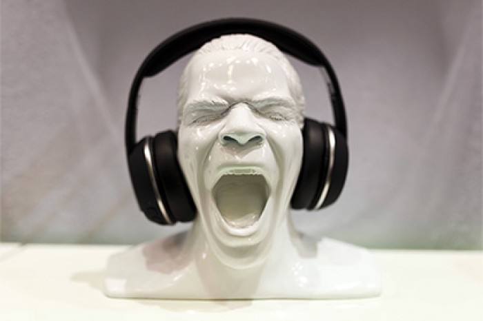 Доказано сходное воздействие наркотиков и музыки на мозг