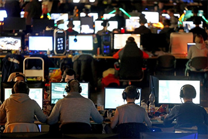 ESforce Holding организует турнир по Dota 2 с призом в 500 тысяч долларов