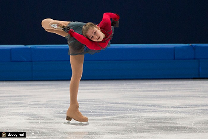 Фигуристка Липницкая выиграла короткую программу в финале Кубка России