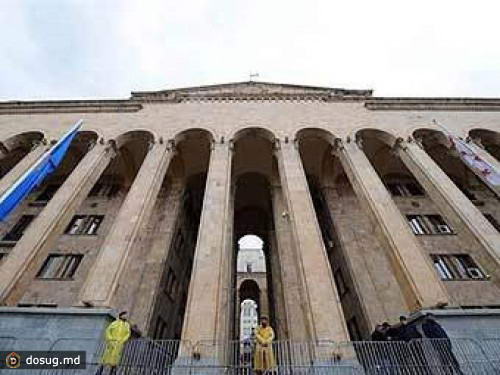 Грузия выпустит для Абхазии и Южной Осетии нейтральные паспорта