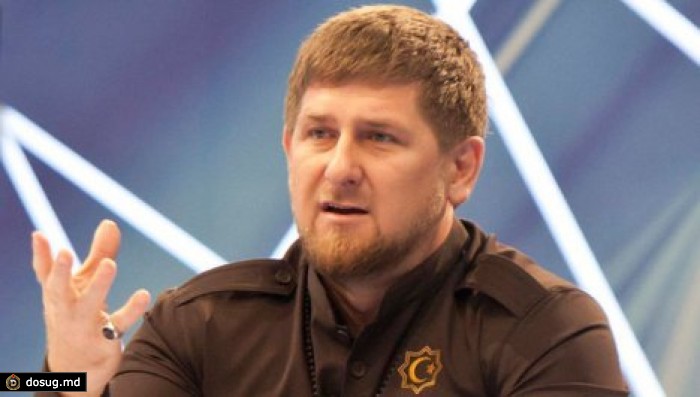 Глава Чечни пригрозил жене разводом