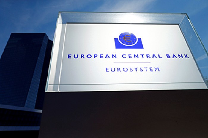 Глава Deutsche Bank усомнился в будущем коллапсе еврозоны