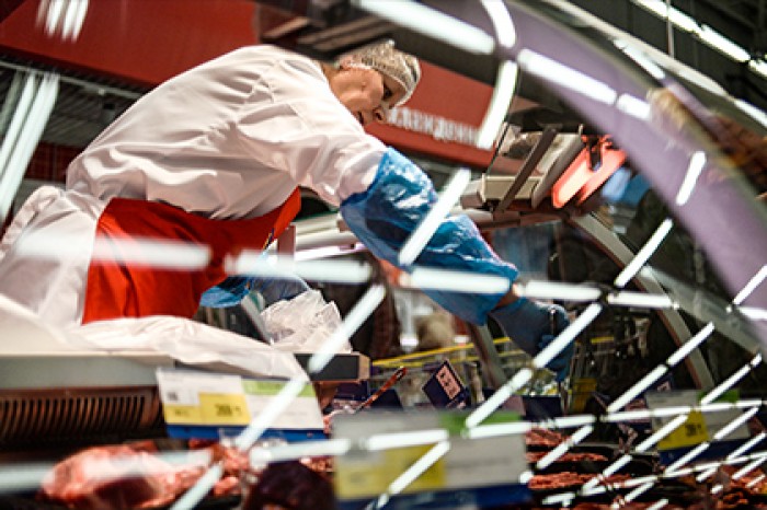 Инфляция в России прекратилась впервые за полгода