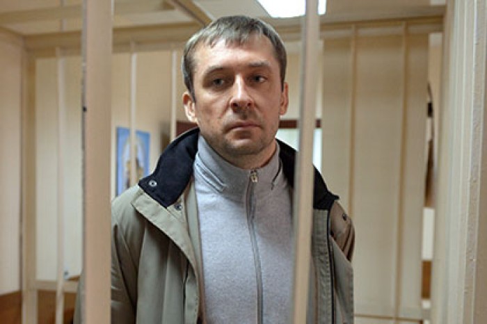 Источник рассказал о показаниях топ-менеджера Нота-банка против Захарченко