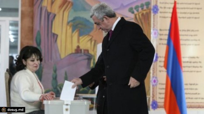 Избиратели в Армении проголосовали за парламентскую республику