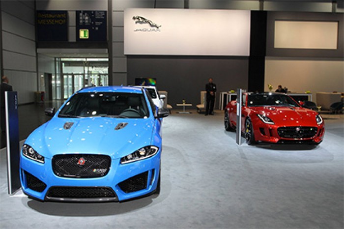 Jaguar-Land Rover отзовет в России почти 4000 машин