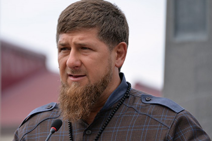 Кадыров пожаловался на запрет есть тортики из-за спортивного режима