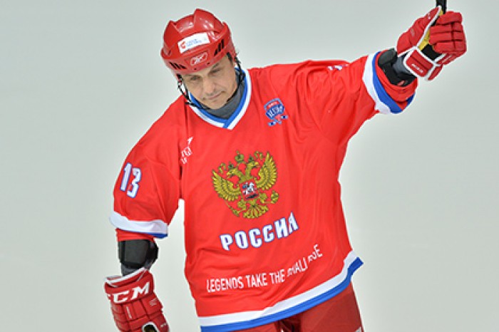 Каменский оценил перспективы Овечкина догнать Гретцки по количеству голов