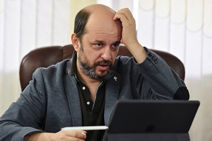 Клименко назвал прослушку телефонных разговоров в офисах преступлением