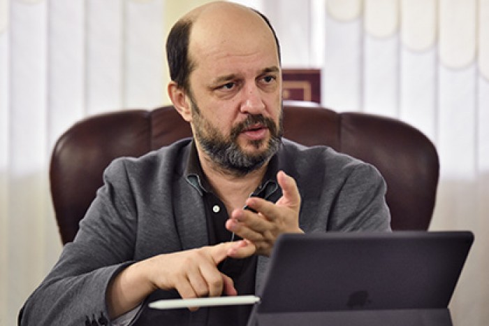 Клименко посчитал слоган «Смотри не обострись!» следствием плохого вкуса