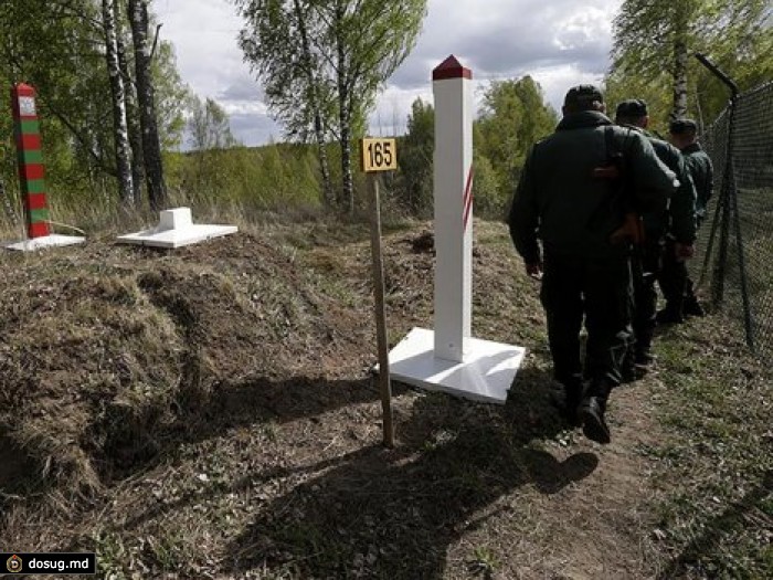 Латвия начала возводить забор на границе с Россией
