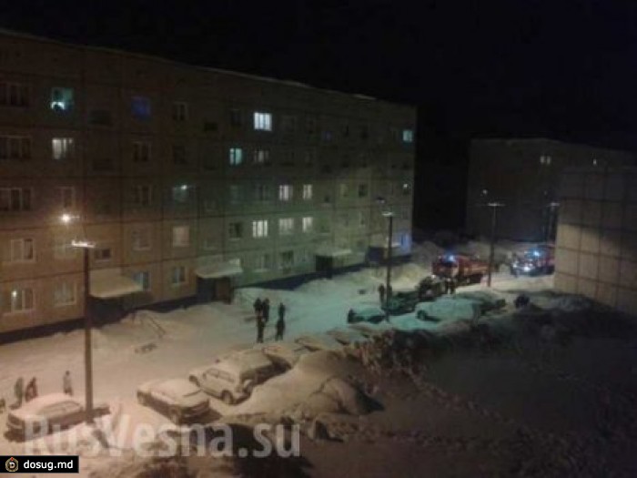 Лавина обрушилась на город в Мурманской области