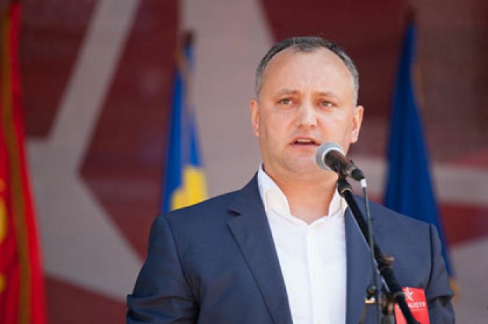 Лидер президентской гонки в Молдавии признал Крым частью России