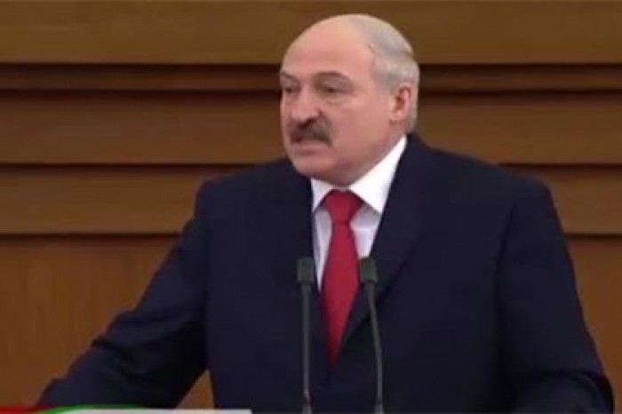 Лукашенко в рассказе про интернет назвал себя 22-летним