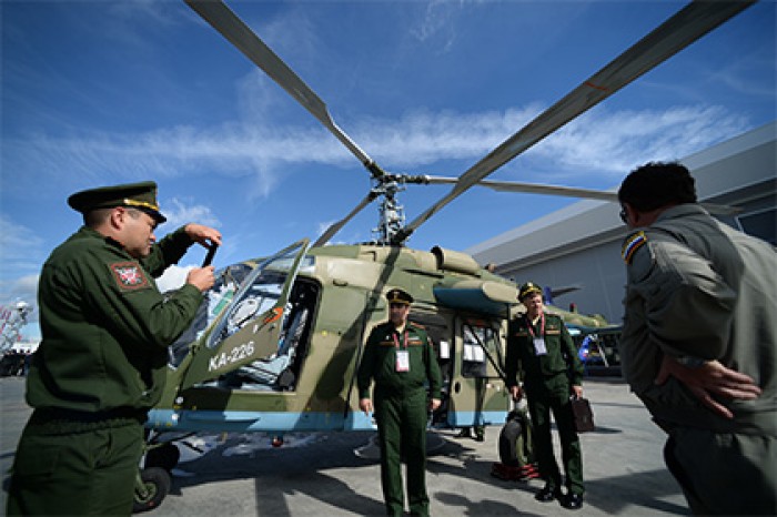 Мантуров анонсировал скорое создание СП по сборке вертолетов с Индией