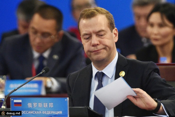 Медведев выступил за госрегулирование интернета