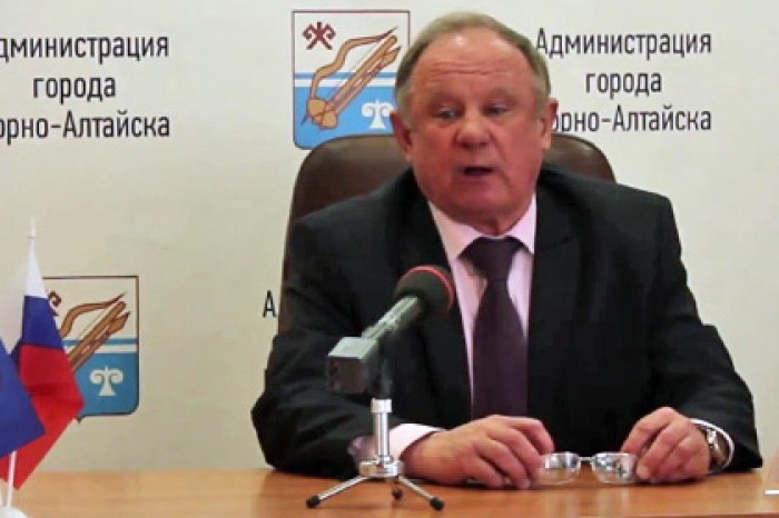Мэра Горно-Алтайска отправили под домашний арест