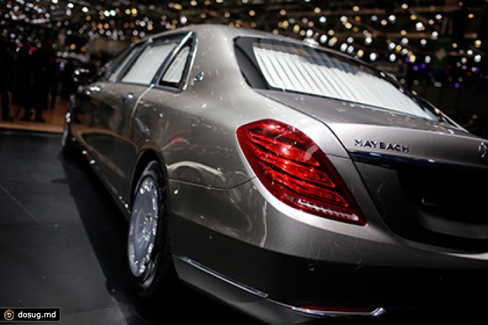 Mercedes-Maybach угнали с подземной парковки в Москве