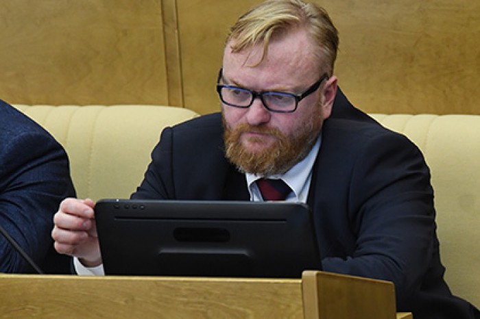 Милонов предложил отправить на «Евровидение» крымчан и Хирурга