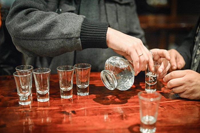 Минэкономразвития предложило снизить цены на водку