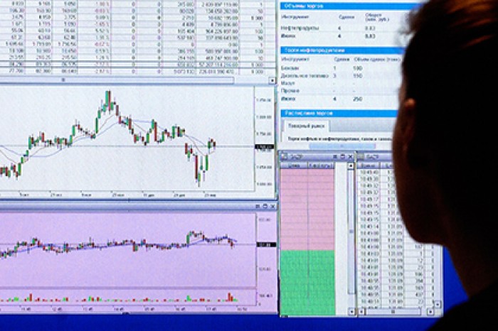 Минфин и ЦБ начнут операции на валютном рынке в феврале