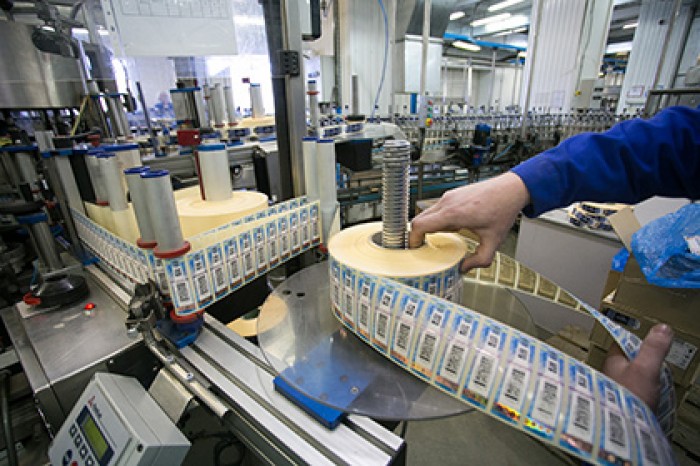 Минфин предложил продлить действие старых акцизных марок на алкоголь на год