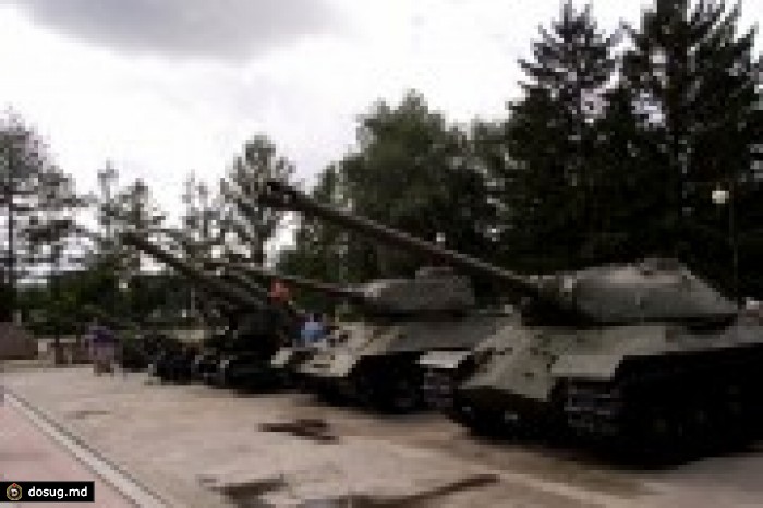 Минобороны организовало выставку военной техники