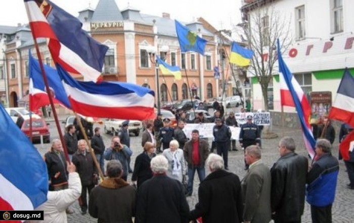 На Украине призывали создать "армию русинов"