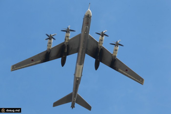 На упавшем бомбардировщике Ту-95МС отказали все четыре двигателя