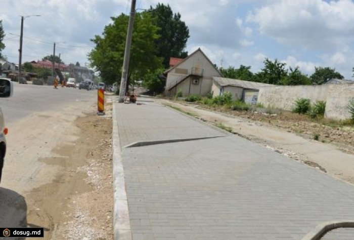 Начались работы по асфальтированию улицы Александри