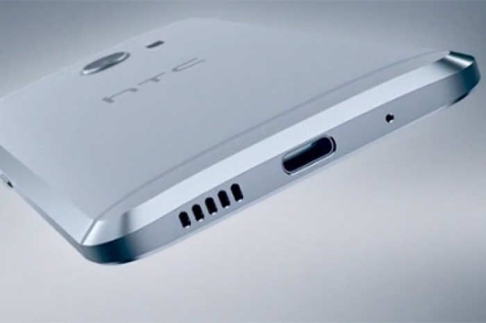 Новый флагман HTC показали в сети за день до премьеры