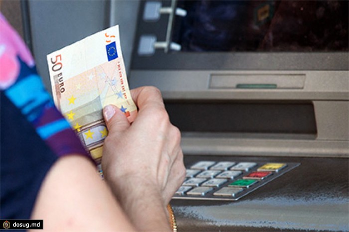 Официальный курс евро превысил 62 рубля