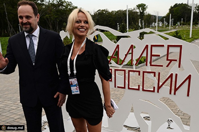 Памела Андерсон поделилась впечатлениями о России