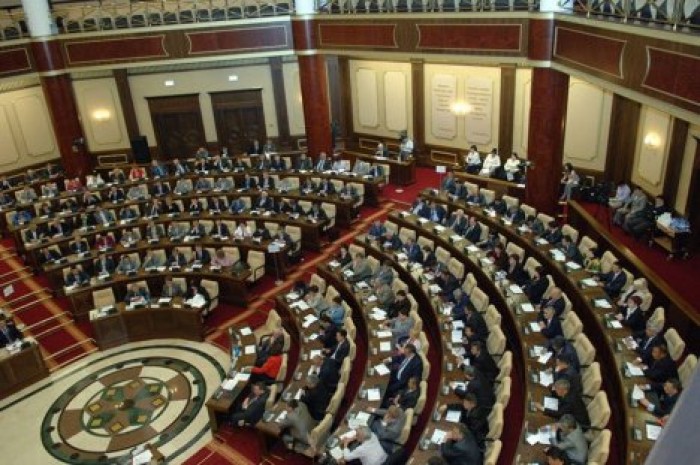 Парламент Казахстана проголосовал за расширение своей роли