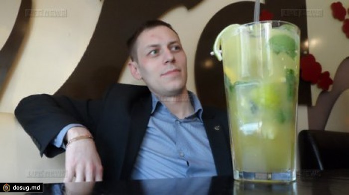 Пассажир расстрелял в поезде попутчика, укравшего платок у пенсионерки